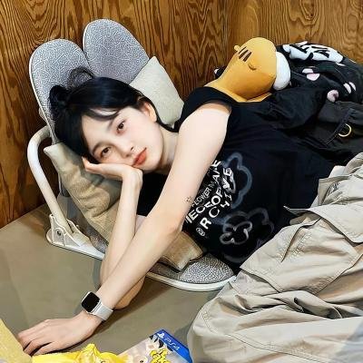 珊珊小传